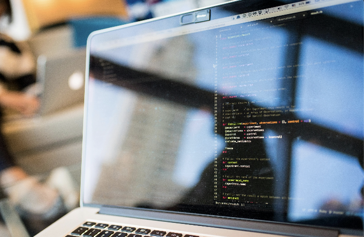 Geld verdienen mit Künstlicher Intelligenz: Chancen und Perspektiven